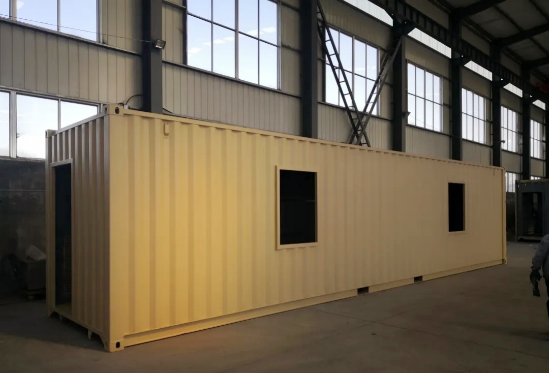 集成箱房如何在戰區廢墟上搭建會呼吸的家園